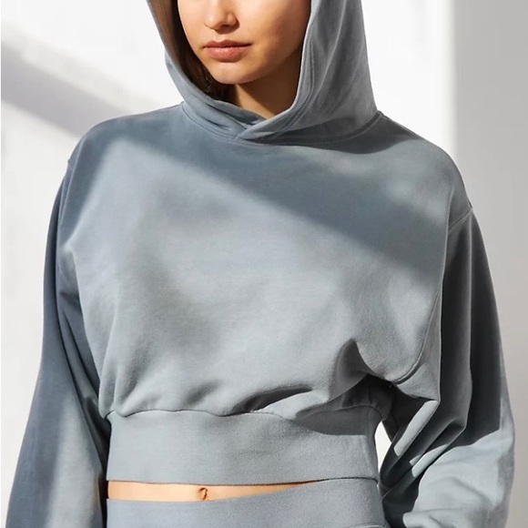 TNA SWEATSET (cozy fleece cropped hoodie with matching sweatpants) - Picture 6 of 9